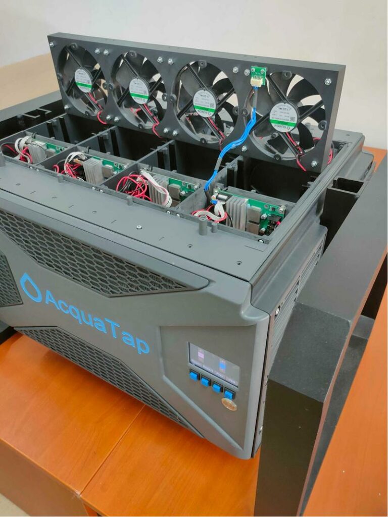 AcquaTap portable water generator