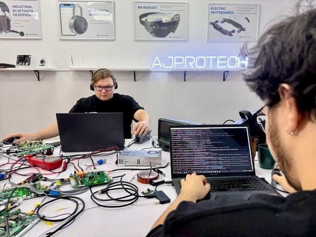 How AI and IoT Work Together: Understanding the Integration of Artificial Intelligence and Internet of Things