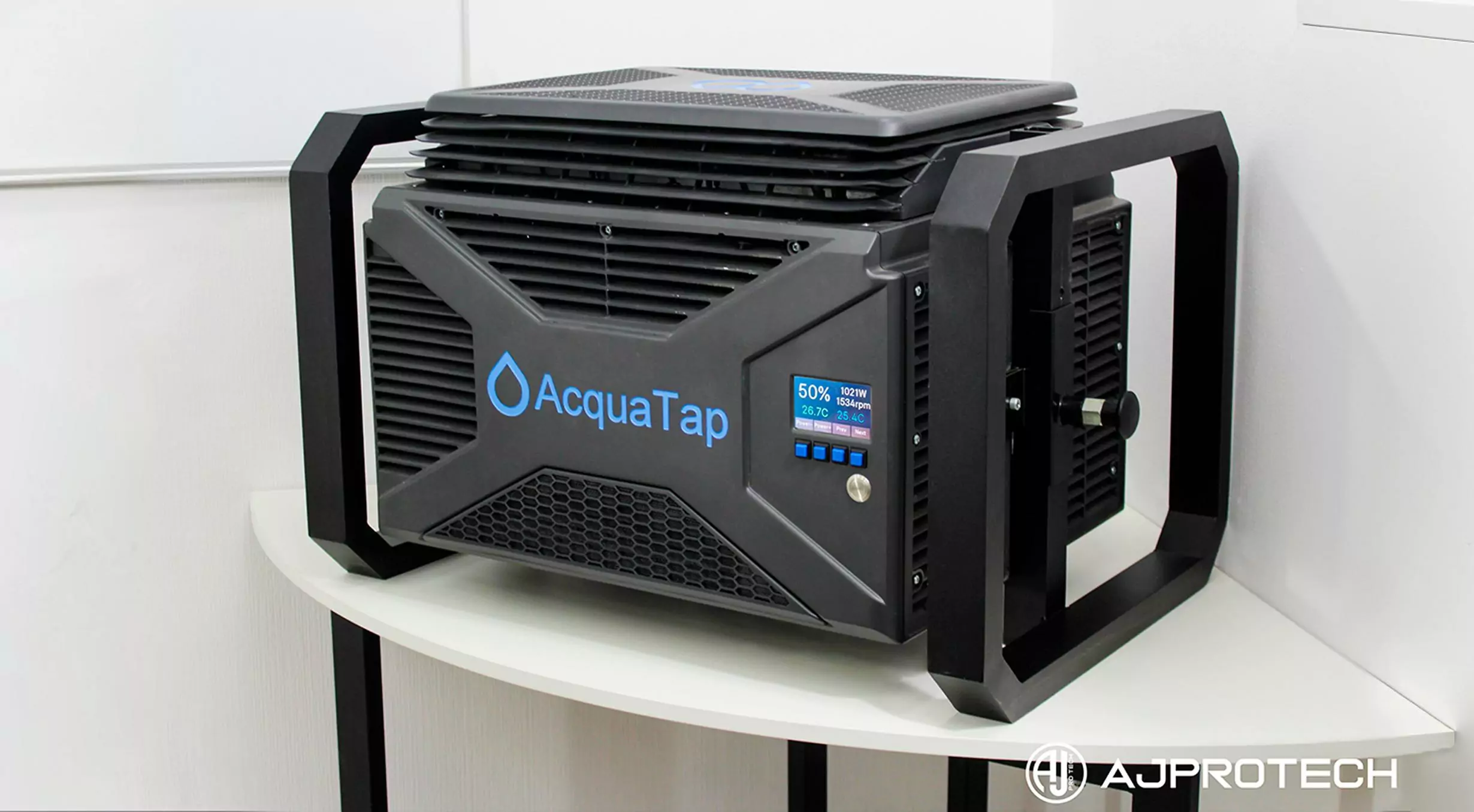 AcquaTap portable water generator
